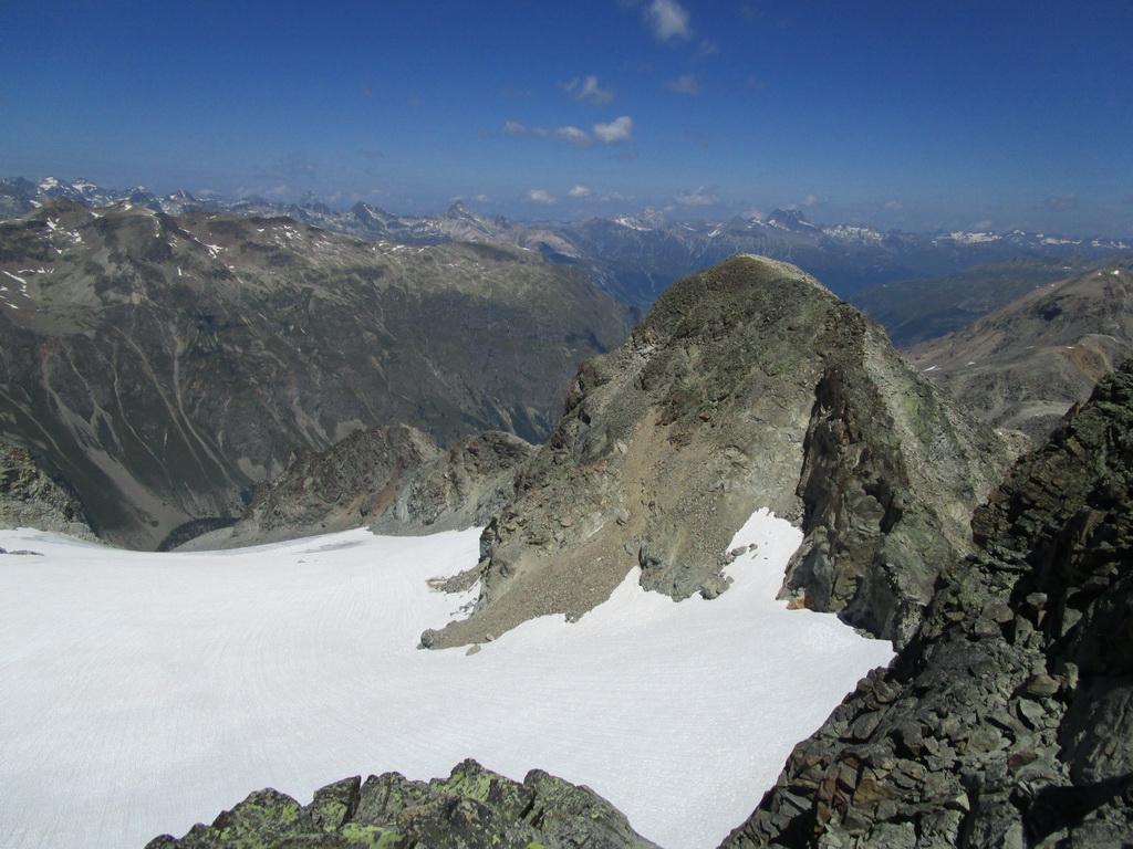 piz-misaun-3371m-chodnickami-divej-zveri
