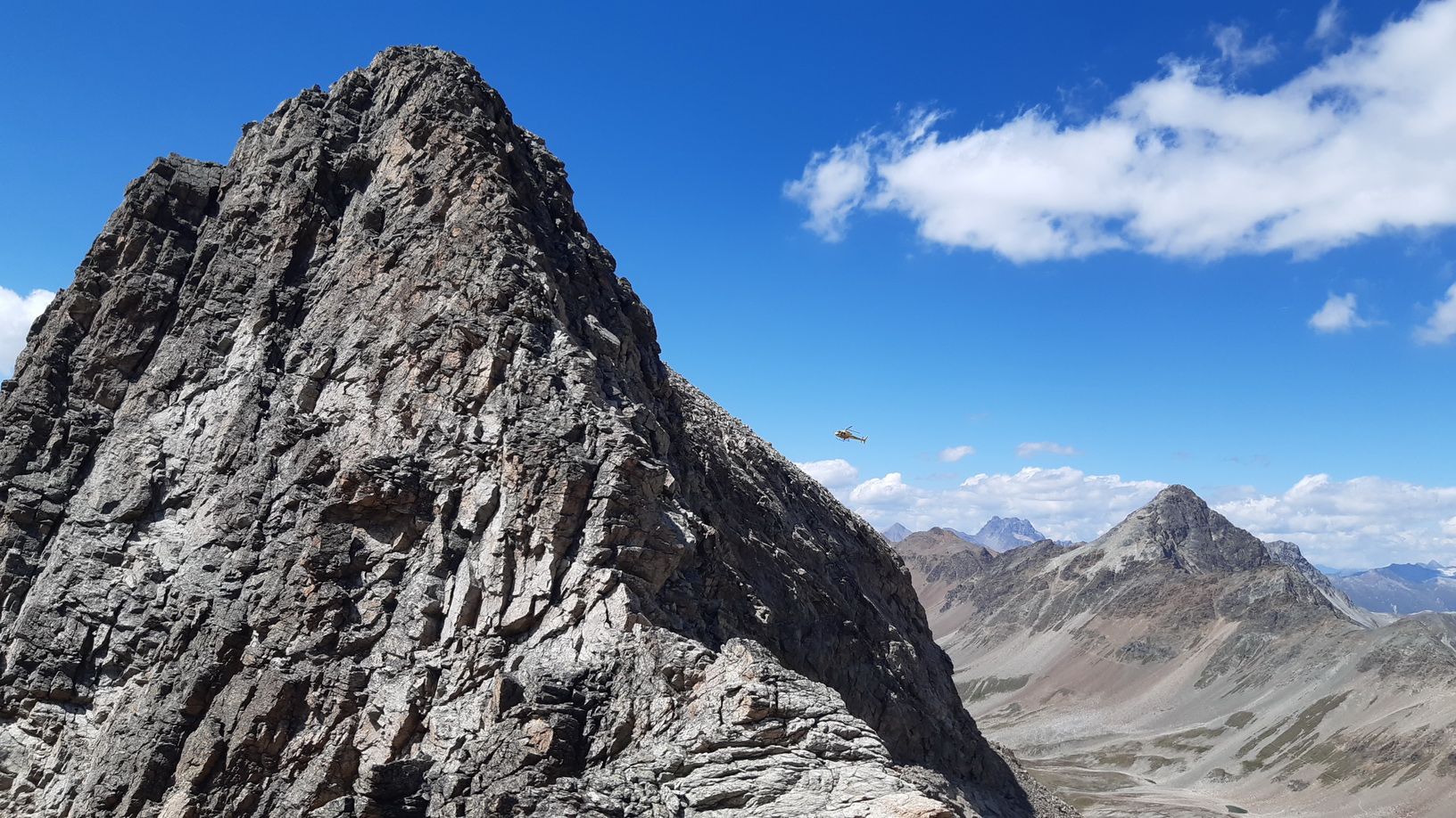 zliezanie_po_tomto_hrebeni_som_si_pamätal_spred_5_rokov,_druhé_kľúčové_miesto_celého_hrebeňa