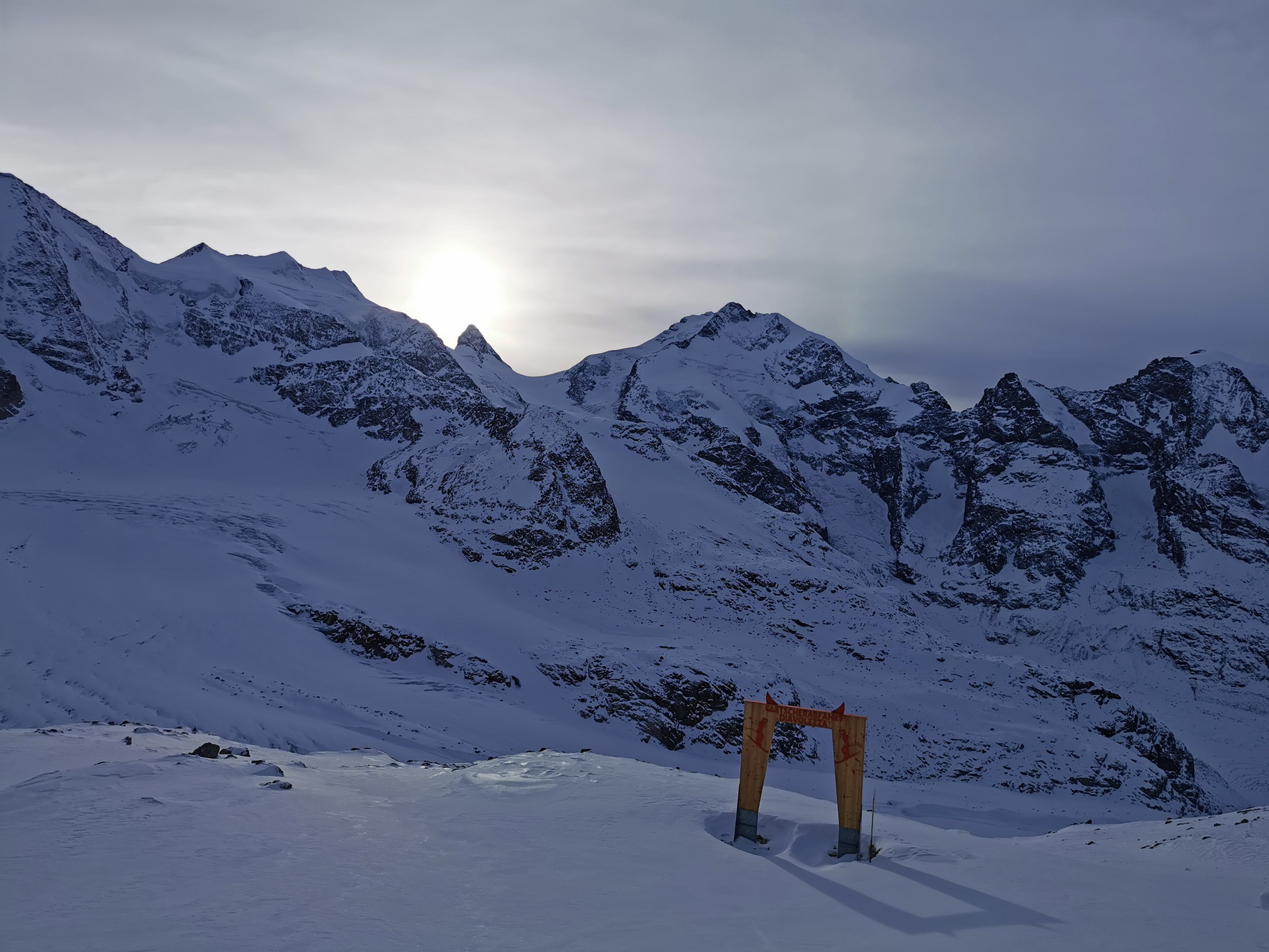 z_vrcholu_Diavolezzy_je_výhľad_na_Berninu_a_spol.